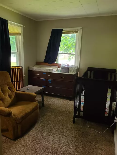Bedroom - 901 Helena, Jackson, MI 49203 photo 1 of 2