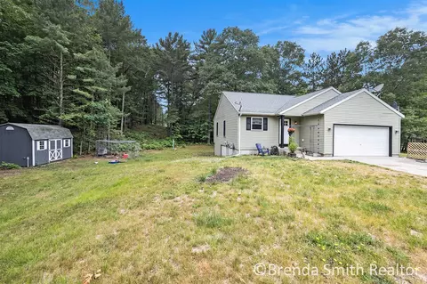 2183 Sugaridge, Muskegon, MI 49445
