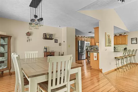 Dining - 4792 Forest Vale, Pierson, MI 49339 photo 3 of 3