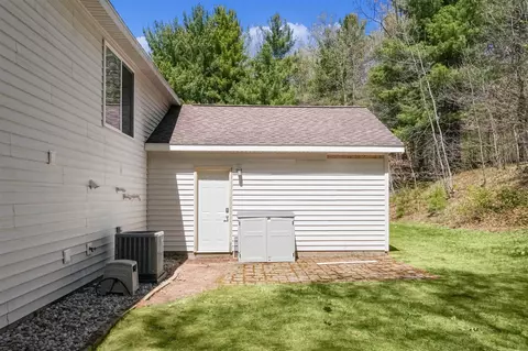 Exterior - 4792 Forest Vale, Pierson, MI 49339 photo 6 of 9