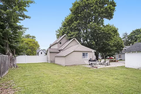 Exterior - 1003 Masonic, Belding, MI 48809 photo 5 of 6