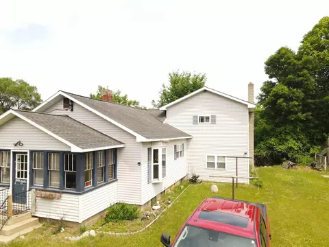 140 W 1st, Hersey, MI 49639