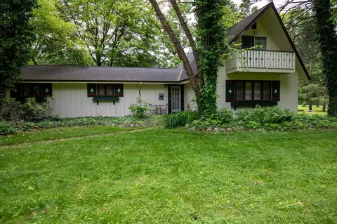 8454 Stickles, Three Oaks, MI 49128