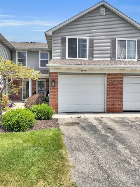 4097 Rivertown, Wyoming, MI 49418