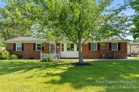1060 Port Sheldon, Jenison, MI 49428