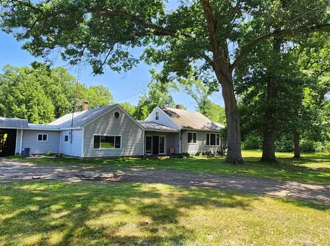 4895 E Apple, Muskegon, MI 49442