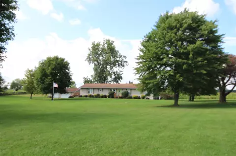 14523 V, Fulton, MI 49052