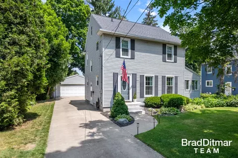 923 Northwood, Grand Rapids, MI 49505