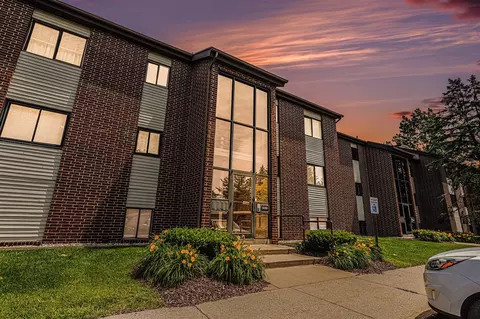 3358 B Devonwood #B, Grand Rapids, MI 49525