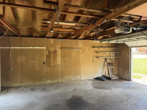 108 Bagg, Jackson, MI 49203 photo 13