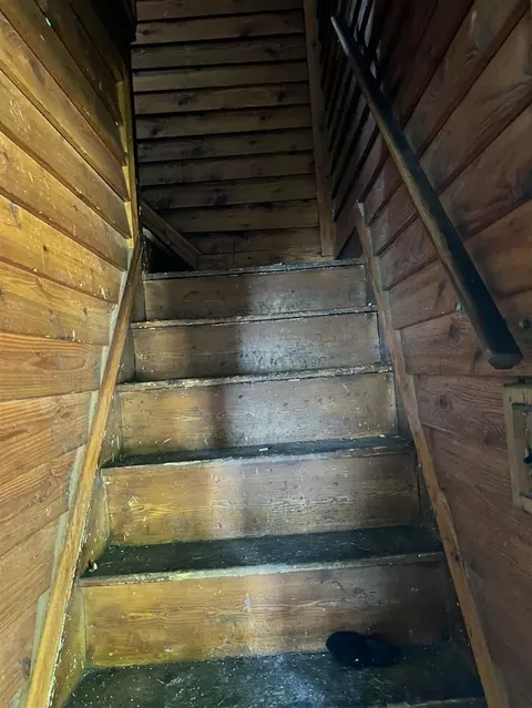 Entry Way - 257 E Read, Marcellus, MI 49067 photo 1 of 1