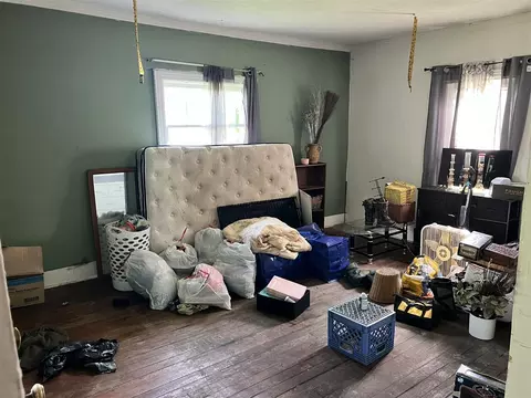 Bedroom - 257 E Read, Marcellus, MI 49067 photo 1 of 5