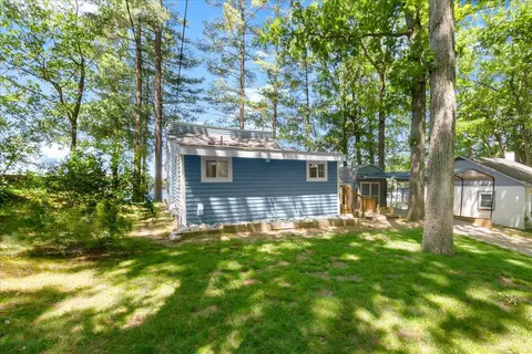 12915 S Englewright, Sand Lake, MI 49343 photo 9
