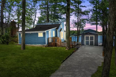 12915 S Englewright, Sand Lake, MI 49343 photo 31