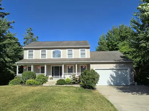 6604 Timberbrook, Norton Shores, MI 49444