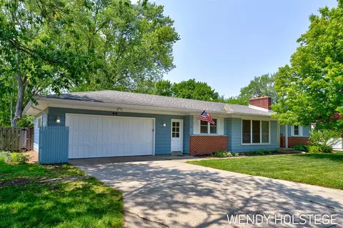 44 Winterhalder, Zeeland, MI 49464