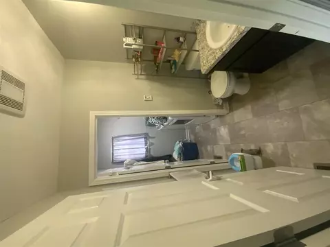 Bath - 402 Constitution, Brooklyn, MI 49230 photo 1 of 1