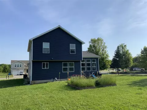 Exterior - 402 Constitution, Brooklyn, MI 49230 photo 3 of 3