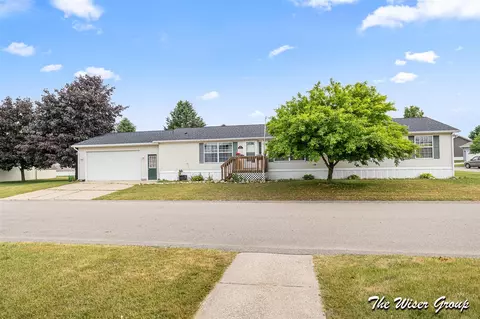 3451 Fernfield, Cedar Springs, MI 49319