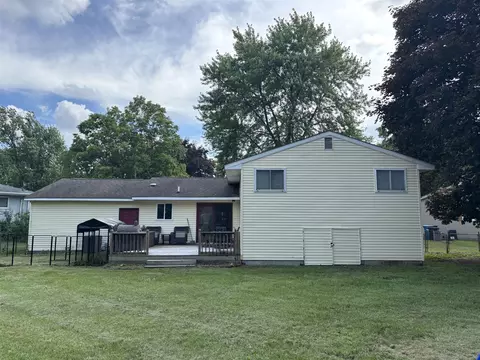 137 Apperson, Battle Creek, MI 49015