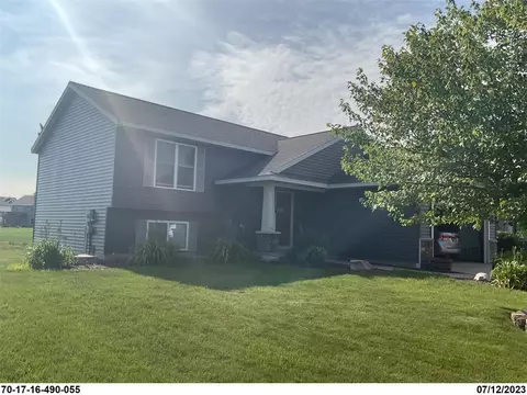 2494 Black Brk, Zeeland, MI 49464