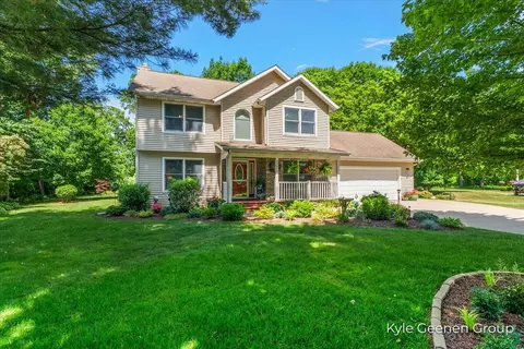 8808 Riverbend, South Haven, MI 49090