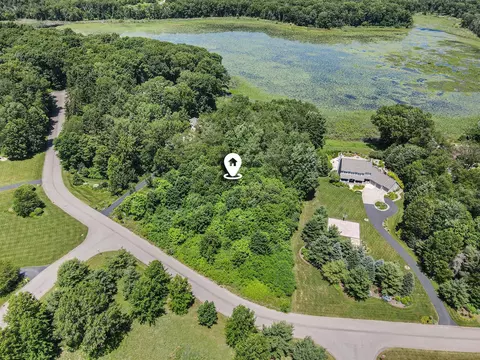 5600 Bel Shr, Schoolcraft, MI 49087