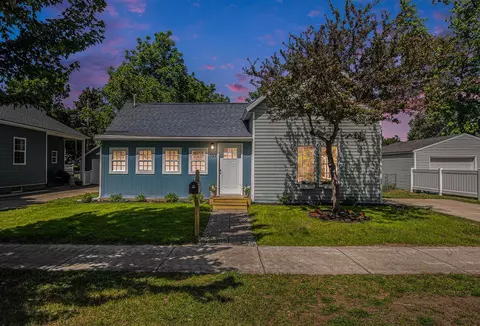 507 N Robert, Ludington, MI 49431