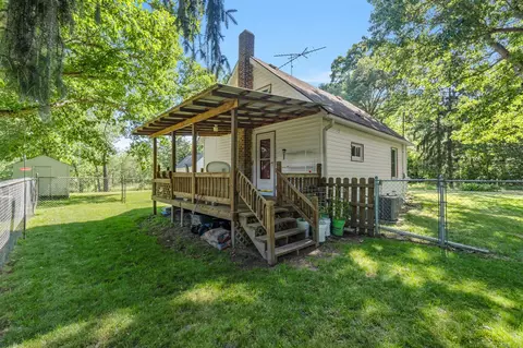 1645 Chlebus, Jackson, MI 49203 photo 28