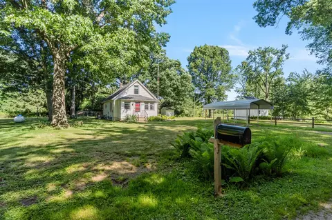1645 Chlebus, Jackson, MI 49203 photo 40
