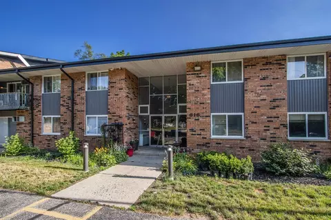 616 Lynn #21, Kalamazoo, MI 49008