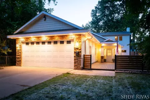 3543 College, Grand Rapids, MI 49525