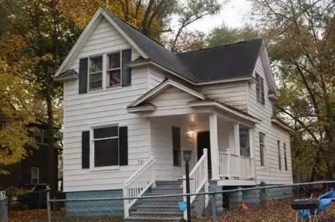 721 Elizabeth, Kalamazoo, MI 49007