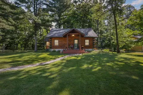4944 Juniper Rdg, Newaygo, MI 49337