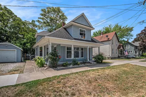 814 12th, Grand Rapids, MI 49504