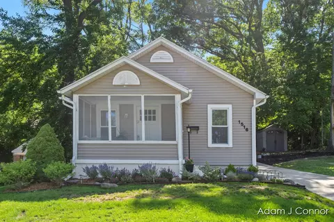 1516 Colorado, Grand Rapids, MI 49507