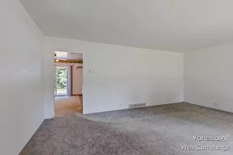 8233 Johnson, Belding, MI 48809 photo 7