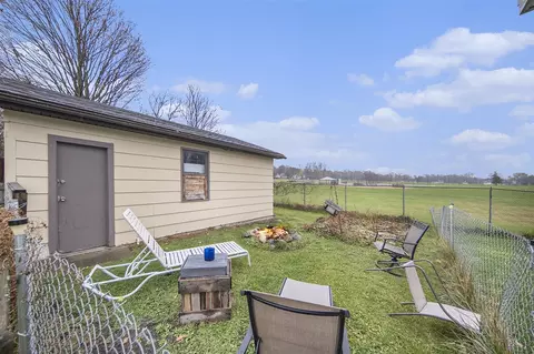 Exterior - 317 E Argyle, Jackson, MI 49202 photo 2 of 3