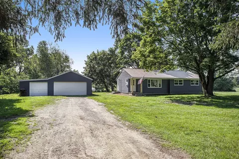 21044 Junction, Bellevue, MI 49021