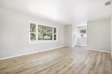 21044 Junction, Bellevue, MI 49021 photo 4