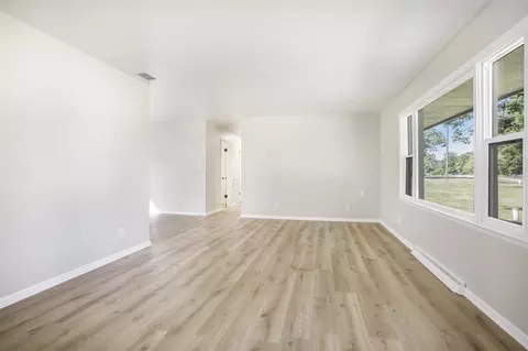 21044 Junction, Bellevue, MI 49021 photo 5
