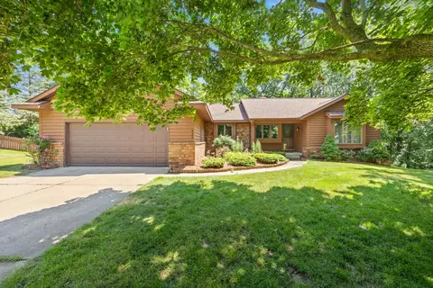 2360 Montclair, Walker, MI 49544