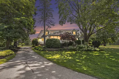 1515 W Anthony, Pentwater, MI 49449