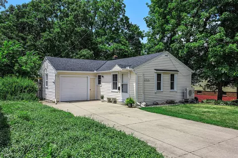 2816 S S Park, Kalamazoo, MI 49001