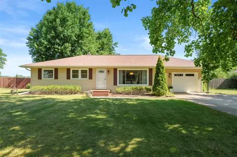 207 Larkspur, Portage, MI 49002
