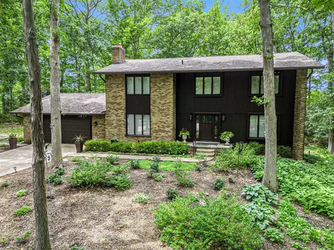 3924 Penberton, Ann Arbor, MI 48105