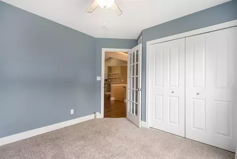 Bedroom - 3912 Pine Crst, Jackson, MI 49203 photo 2 of 7
