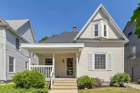 454 Norwood, Grand Rapids, MI 49506
