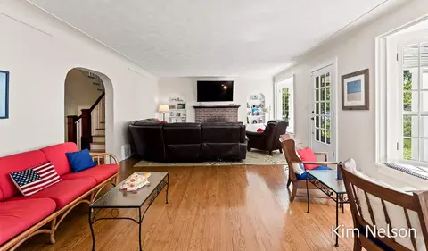 Living - 6124 Murray, Whitehall, MI 49461 photo 1 of 10