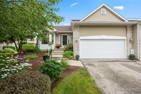 3912 Pemberton #45, Grand Rapids, MI 49508